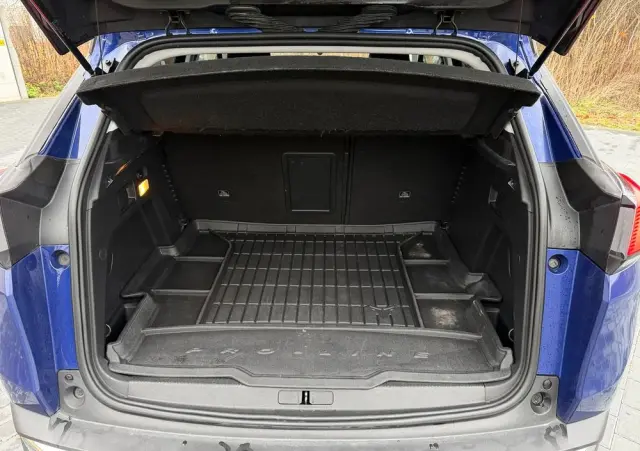 PEUGEOT 3008 1.5 BlueHDi Active S&S EAT8