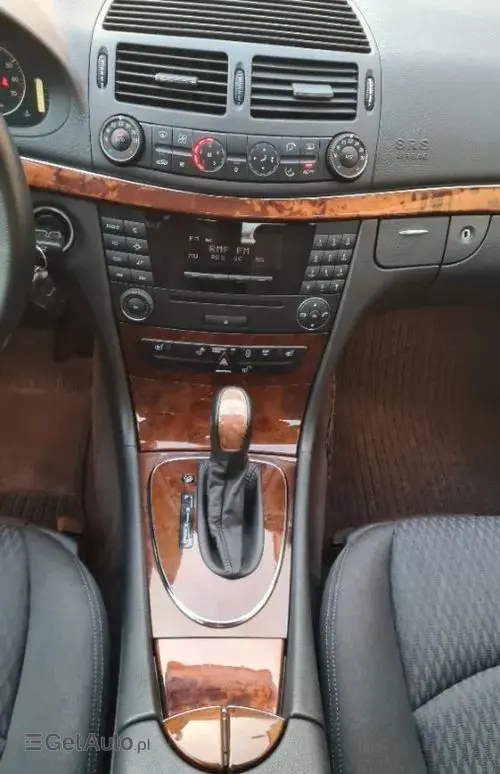 MERCEDES-BENZ Klasa E 