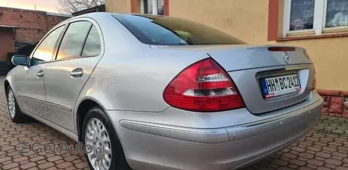 MERCEDES-BENZ Klasa E 