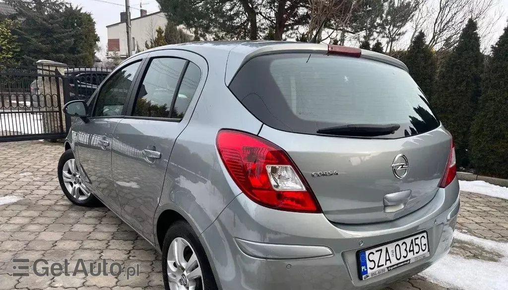 OPEL Corsa 