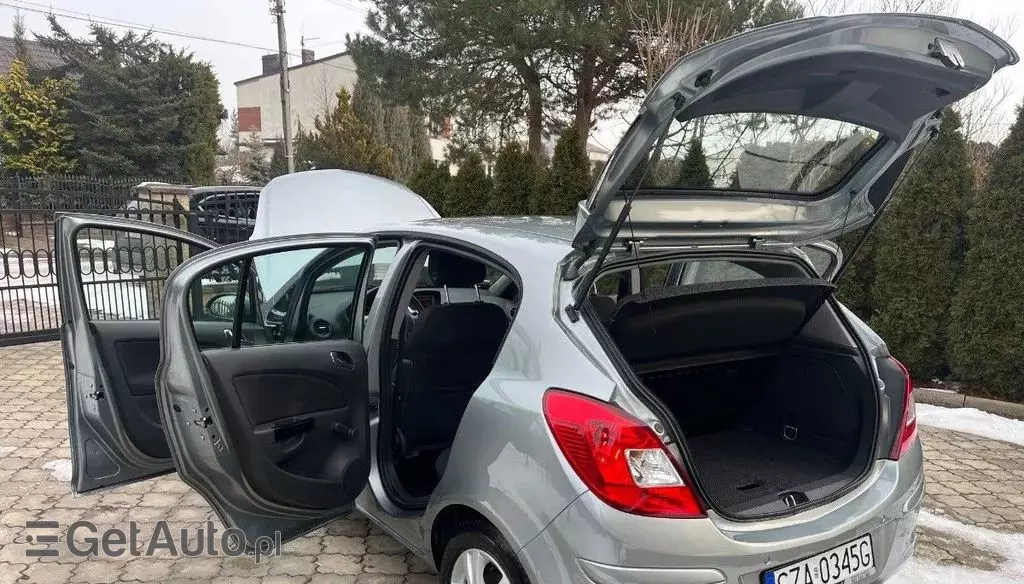 OPEL Corsa 