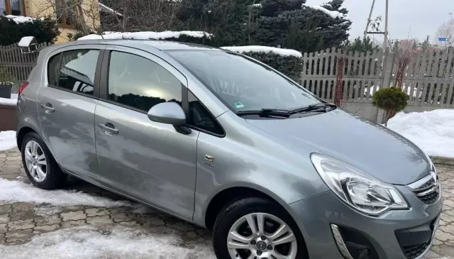 OPEL Corsa 