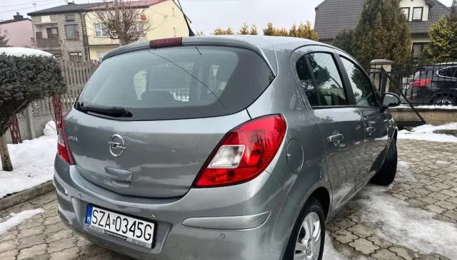 OPEL Corsa 