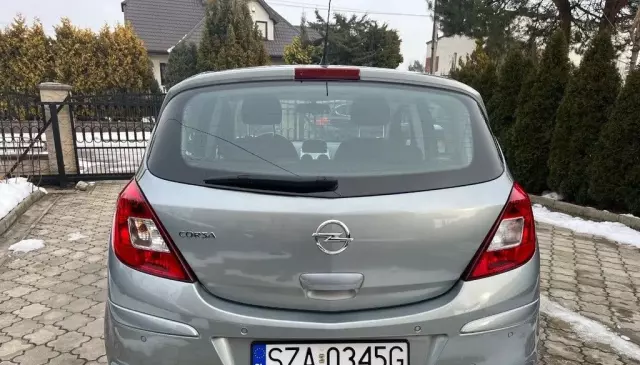 OPEL Corsa 