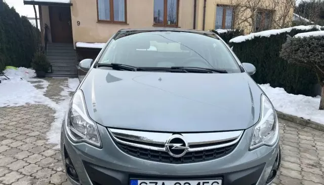 OPEL Corsa 