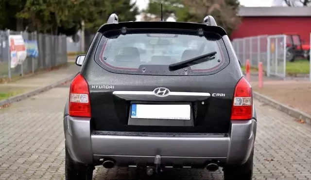 HYUNDAI Tucson 