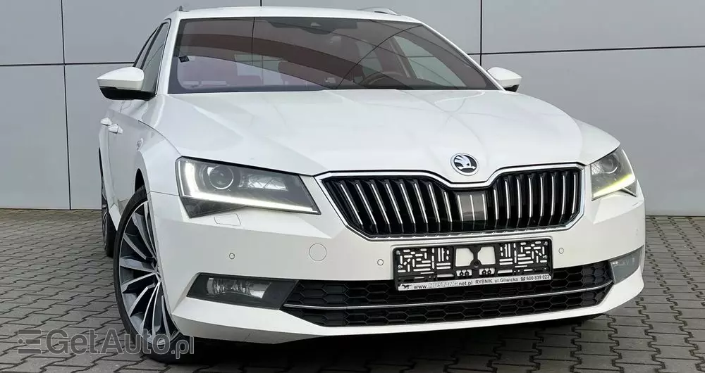 SKODA Superb 2.0 TDI 4x4 L&K DSG