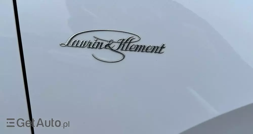 SKODA Superb 2.0 TDI 4x4 L&K DSG