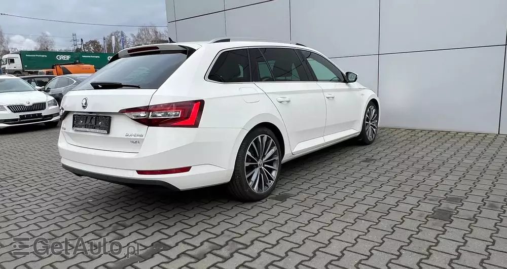 SKODA Superb 2.0 TDI 4x4 L&K DSG