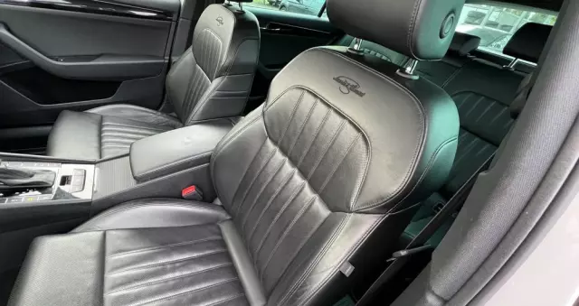 SKODA Superb 2.0 TDI 4x4 L&K DSG