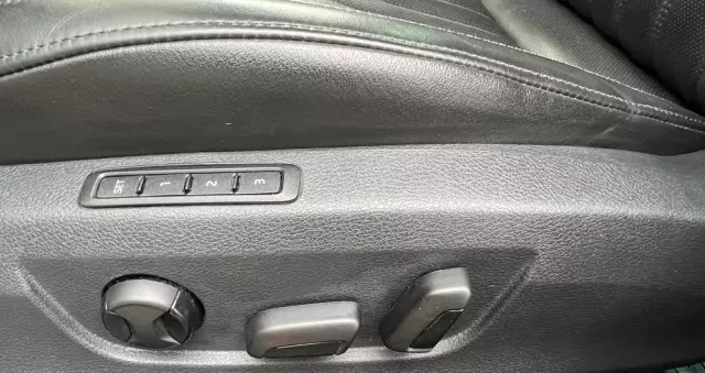 SKODA Superb 2.0 TDI 4x4 L&K DSG