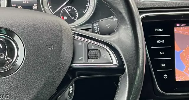 SKODA Superb 2.0 TDI 4x4 L&K DSG