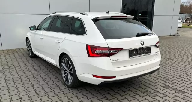SKODA Superb 2.0 TDI 4x4 L&K DSG