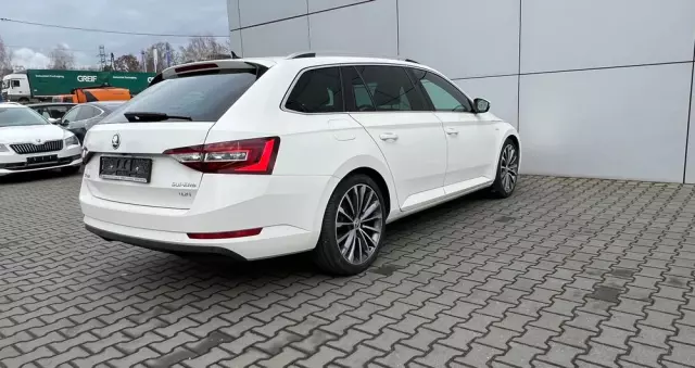 SKODA Superb 2.0 TDI 4x4 L&K DSG