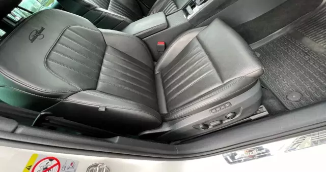 SKODA Superb 2.0 TDI 4x4 L&K DSG