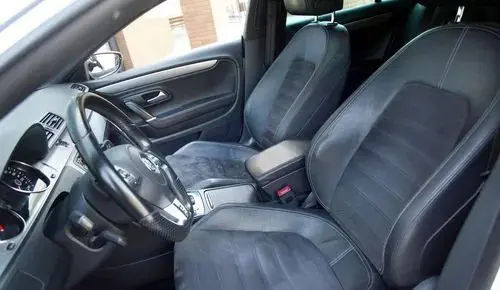 VOLKSWAGEN CC 