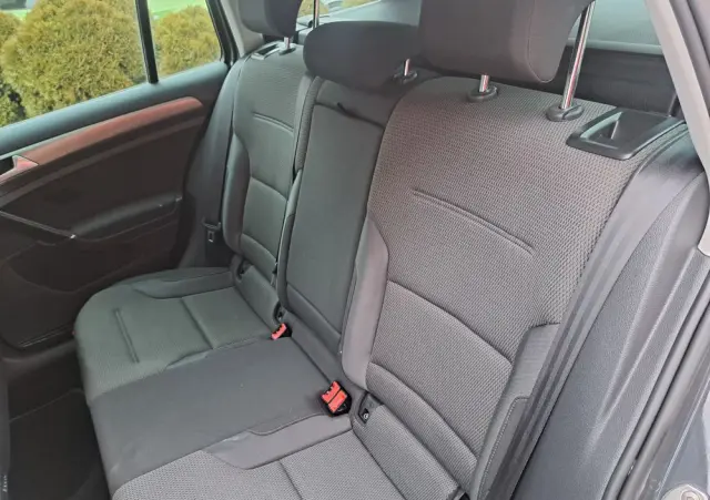 VOLKSWAGEN Golf 2.0 TDI DSG Sound