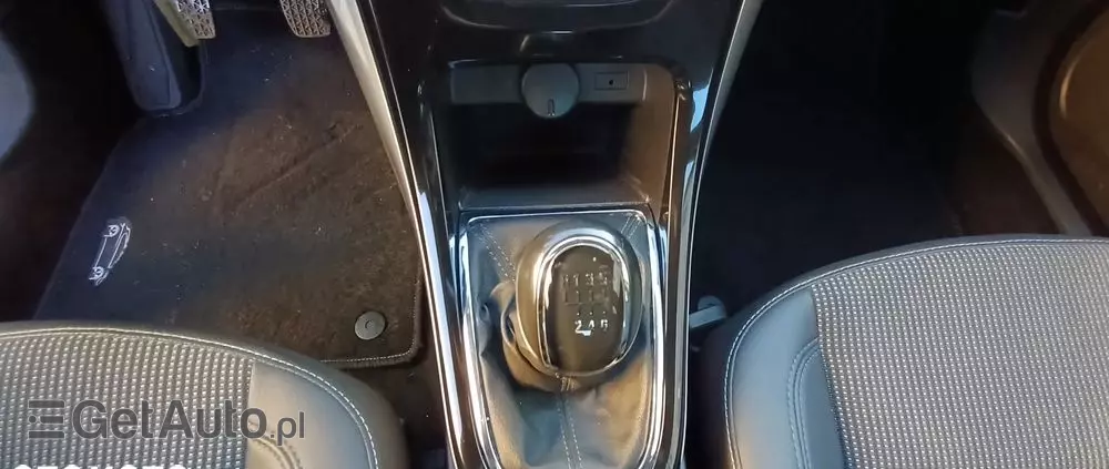 OPEL Astra 1.4 Turbo Cosmo