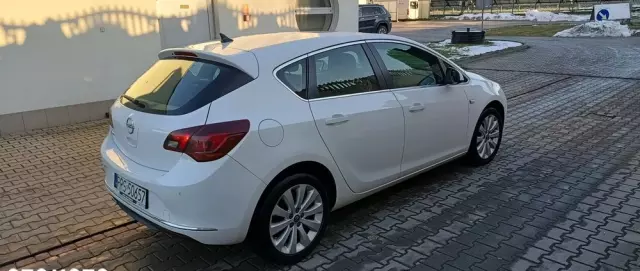 OPEL Astra 1.4 Turbo Cosmo