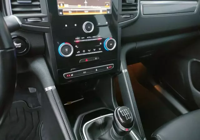 RENAULT Koleos 2.0 dCi Intens 4x4