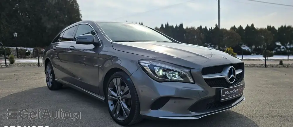 MERCEDES-BENZ CLA 220 4Matic 7G-DCT Peak Edition