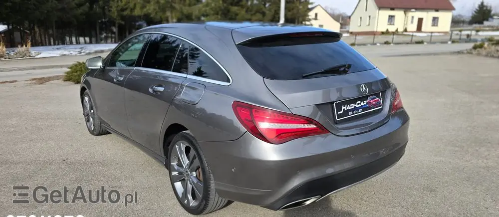 MERCEDES-BENZ CLA 220 4Matic 7G-DCT Peak Edition