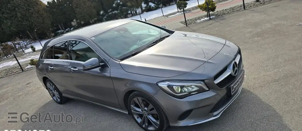 MERCEDES-BENZ CLA 220 4Matic 7G-DCT Peak Edition