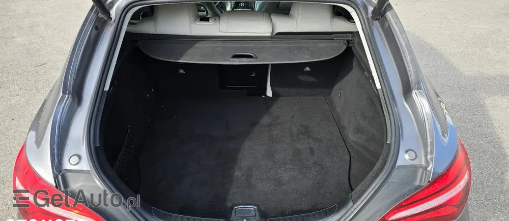 MERCEDES-BENZ CLA 220 4Matic 7G-DCT Peak Edition