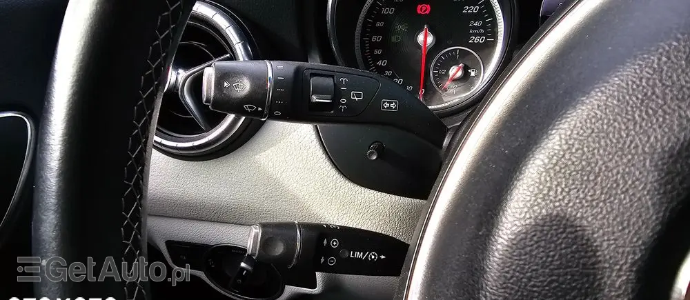 MERCEDES-BENZ CLA 220 4Matic 7G-DCT Peak Edition