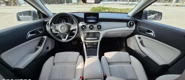 MERCEDES-BENZ CLA 220 4Matic 7G-DCT Peak Edition