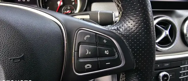 MERCEDES-BENZ CLA 220 4Matic 7G-DCT Peak Edition