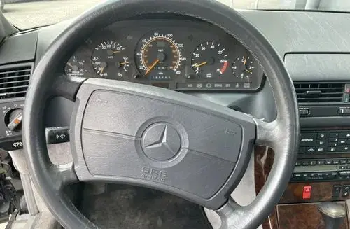 MERCEDES-BENZ SL 