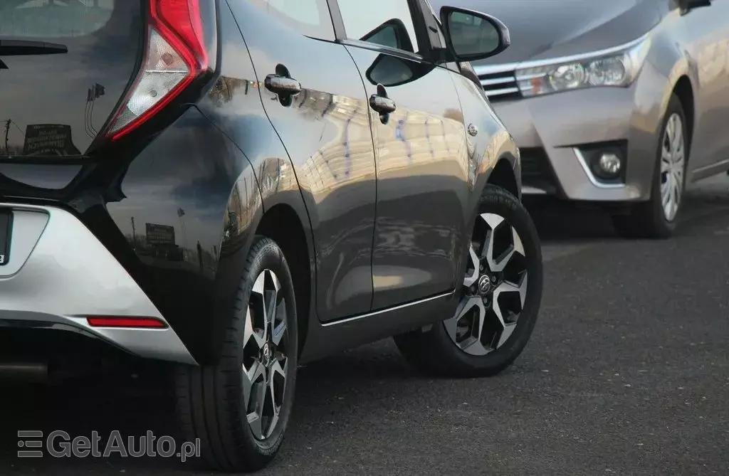 TOYOTA Aygo 