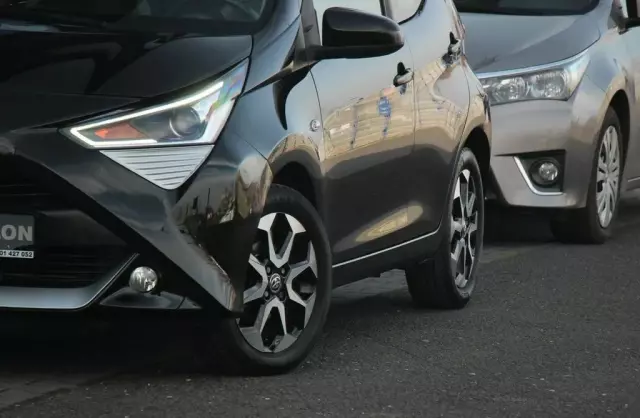 TOYOTA Aygo 