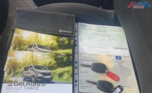 RENAULT Trafic 