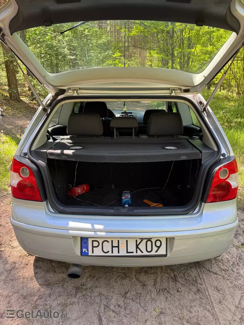 VOLKSWAGEN Polo Basis