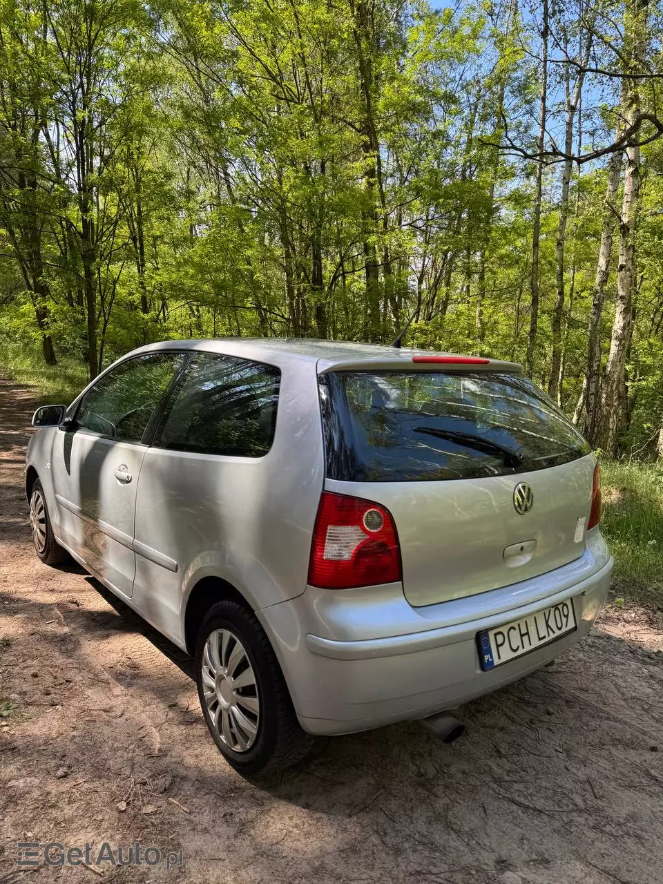 VOLKSWAGEN Polo Basis
