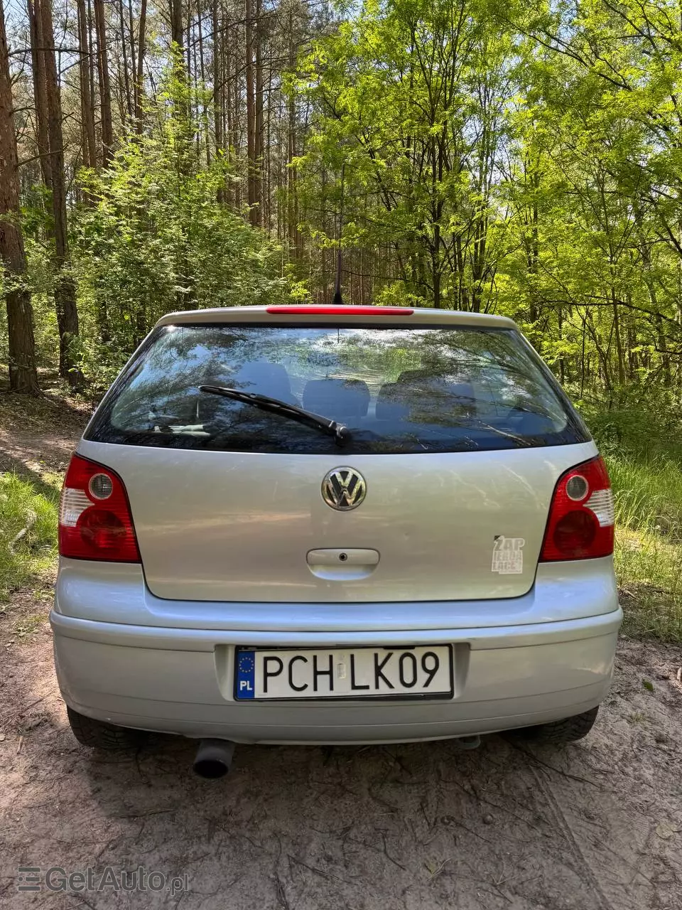 VOLKSWAGEN Polo Basis