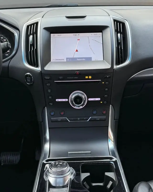 FORD Edge 2.0 EcoBlue Titanium