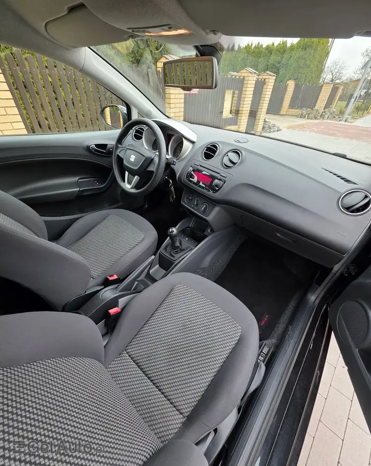 SEAT Ibiza SC 1.4 16V Reference