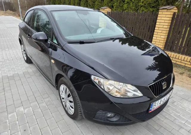 SEAT Ibiza SC 1.4 16V Reference