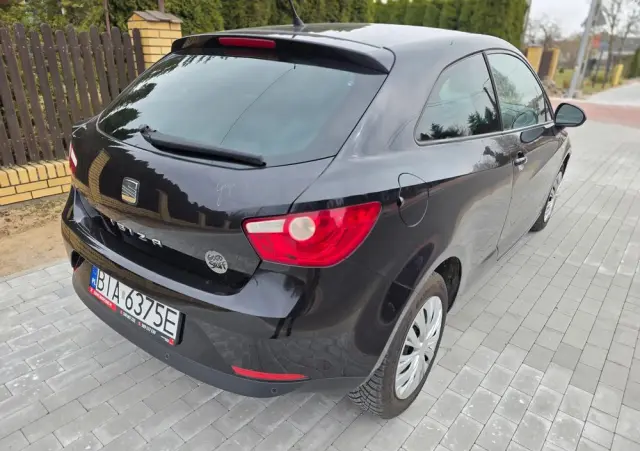 SEAT Ibiza SC 1.4 16V Reference