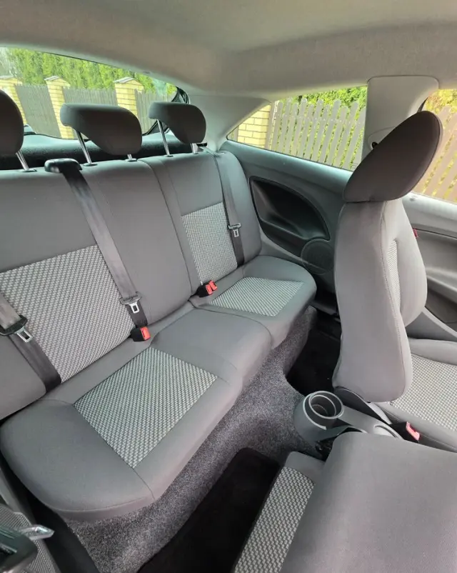 SEAT Ibiza SC 1.4 16V Reference