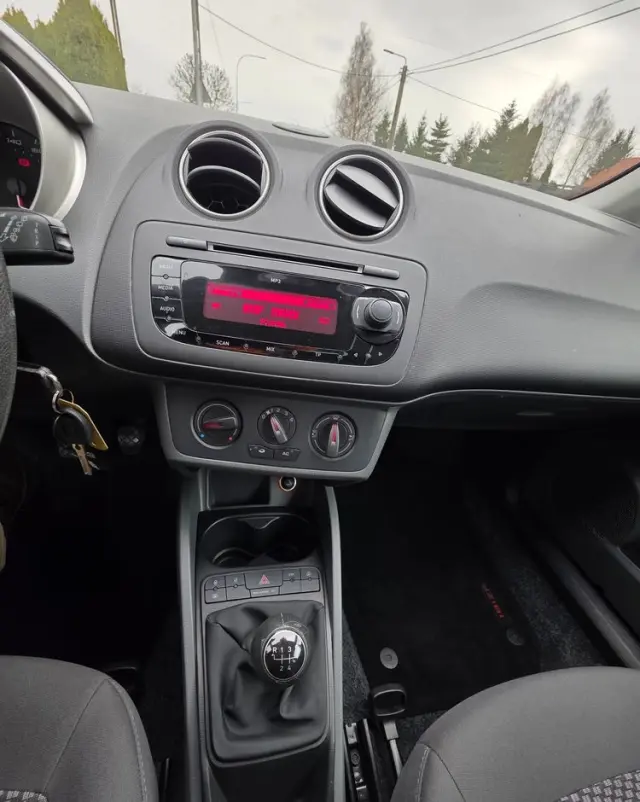 SEAT Ibiza SC 1.4 16V Reference