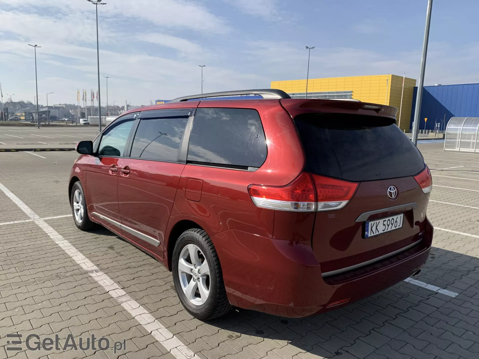 TOYOTA Sienna 