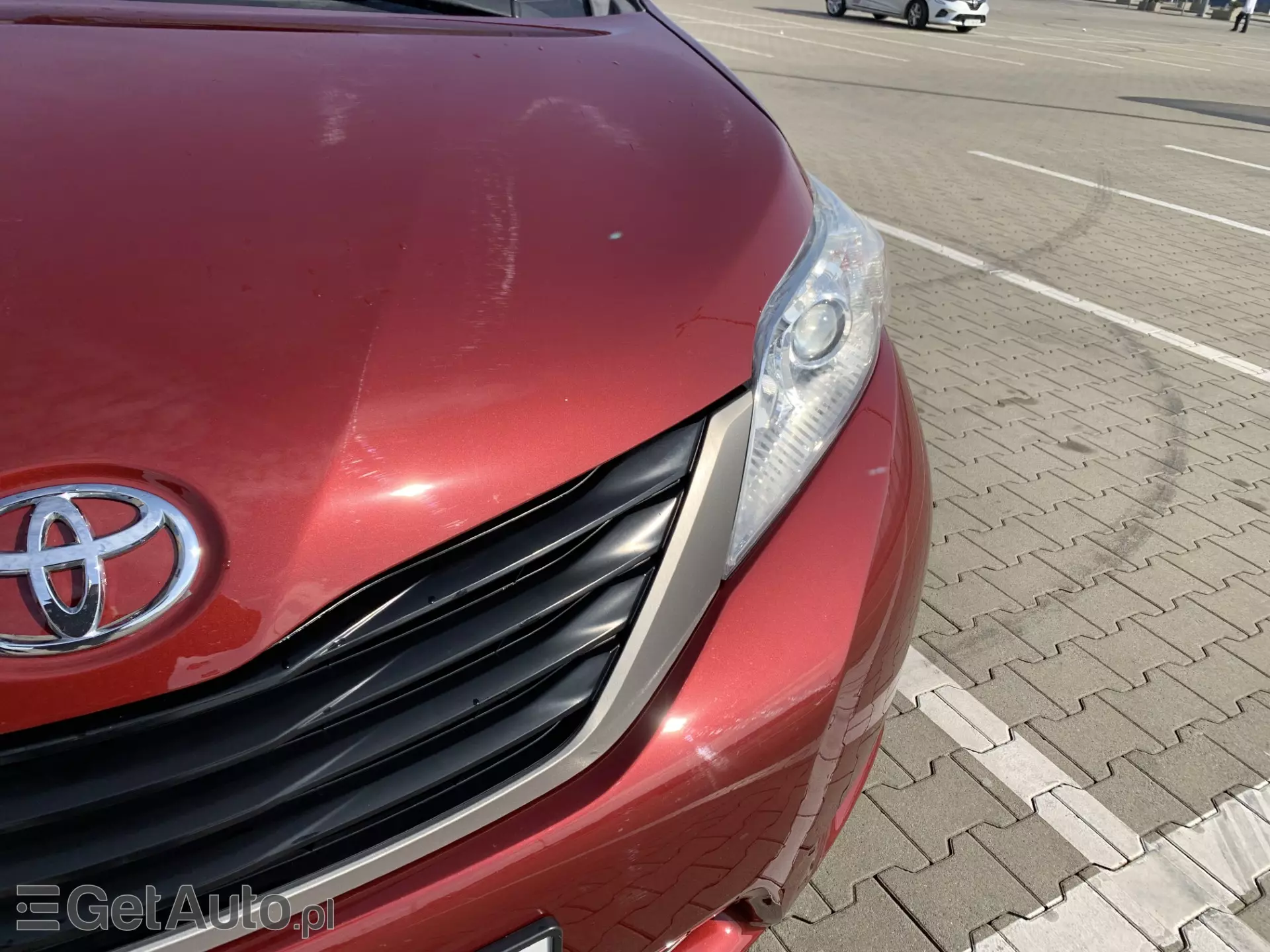 TOYOTA Sienna 