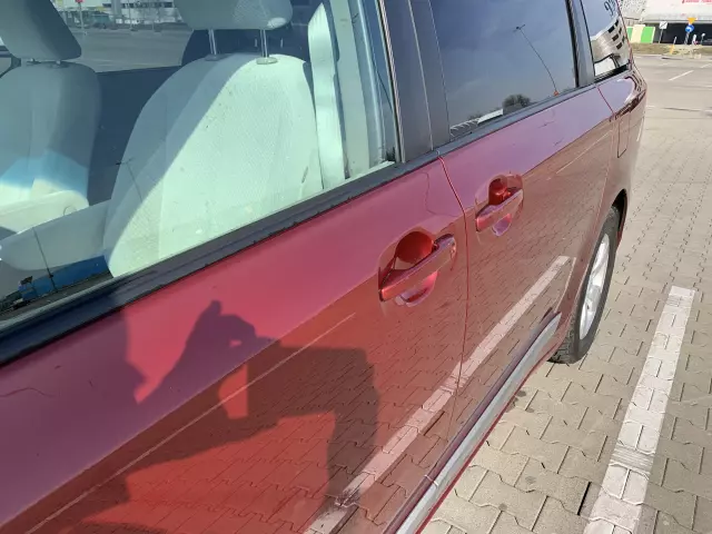 TOYOTA Sienna 