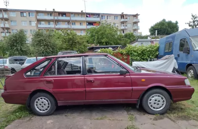 FSO Polonez 1.6 i GLi (81 KM)