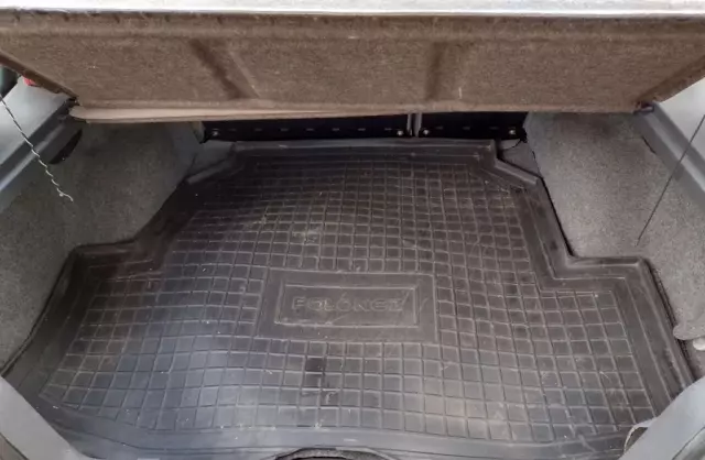 FSO Polonez 1.6 i GLi (81 KM)