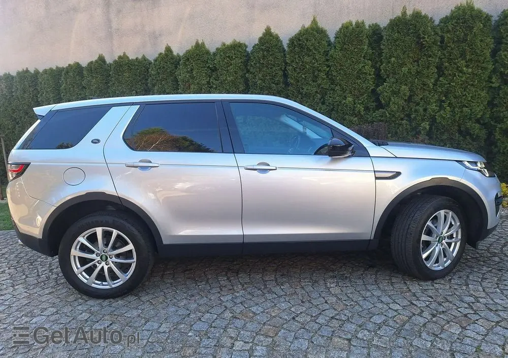 LAND ROVER Discovery Sport 2.0 D150 R-Dynamic HSE